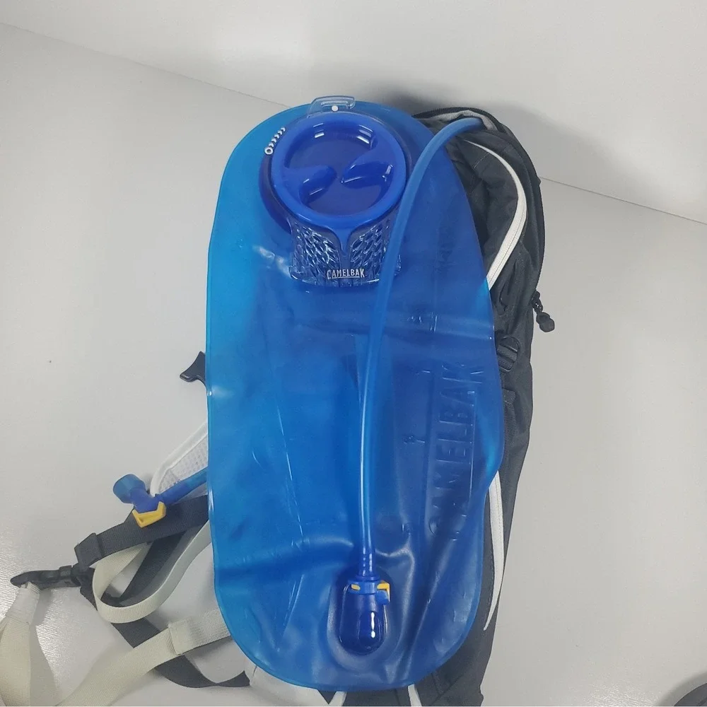 Camelbak LOBO 100 oz / 3L Capacity Hydration Backpack Black/White With Reservoir